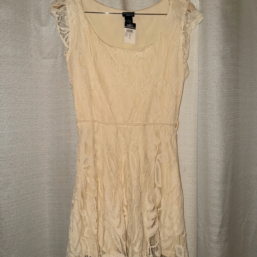 Rue21 Cream Lace Mini Dress